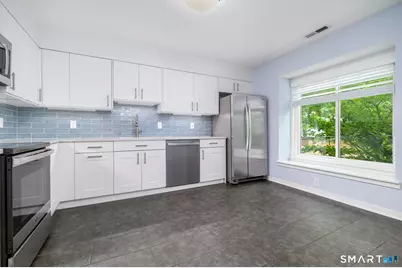 71 Aiken Street #O8, Norwalk, CT 06851 - Photo 4