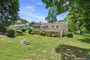 9 Crestwood Dr, Danbury, CT 06811 - Photo 30