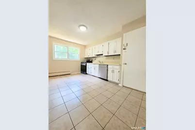 55 Oak Ridge Drive #58, New Haven, CT 06513 - Photo 6