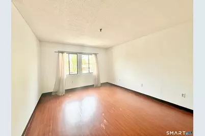 1204 Whitney Avenue #201, Hamden, CT 06517 - Photo 4