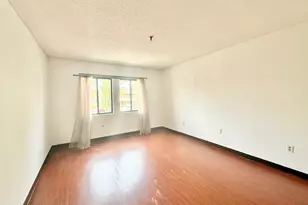 1204 Whitney Ave, Hamden, CT 06517 - Photo 4