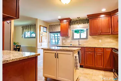 150 Fisk Drive, Newington, CT 06111 - Photo 22
