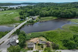 92 Water St, Chester, CT 06412 - Photo 2