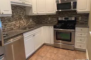 16 Greenbriar Dr, Farmington, CT 06032 - Photo 16