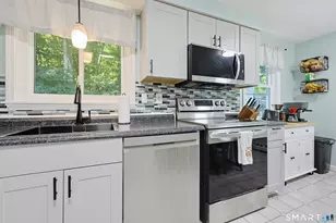 92 East St, Stafford, CT 06076 - Photo 10