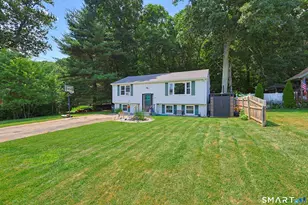 92 East St, Stafford, CT 06076 - Photo 2