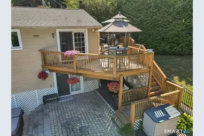 95 Lynn Drive, Meriden, CT 06451 - Photo 32