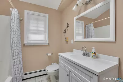 95 Lynn Drive, Meriden, CT 06451 - Photo 20