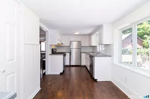 512 Leetes Island Rd, Branford, CT 06405 - Photo 6