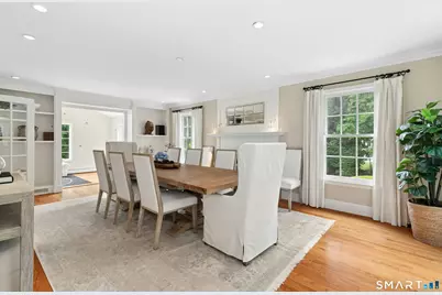 559 Cheese Spring Road, New Canaan, CT 06840 - Photo 8