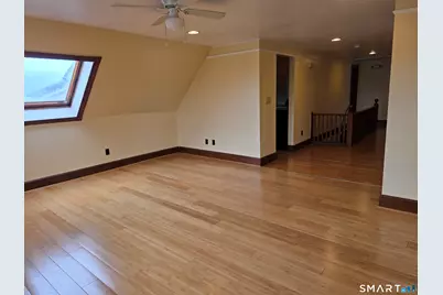 16 Tilley Street #3, New London, CT 06320 - Photo 4