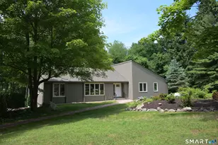 114 Cold Spring Rd, Avon, CT 06001 - Photo 2