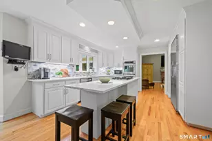120 Strickland St, Glastonbury, CT 06033 - Photo 4