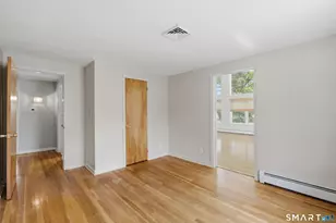 90 Woodland Ave, Bloomfield, CT 06002 - Photo 20