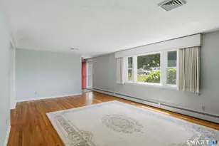 90 Woodland Ave, Bloomfield, CT 06002 - Photo 26
