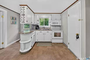 25 Berry Rd, East Haddam, CT 06423 - Photo 10