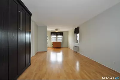 39 Glenbrook Road #2W, Stamford, CT 06902 - Photo 4