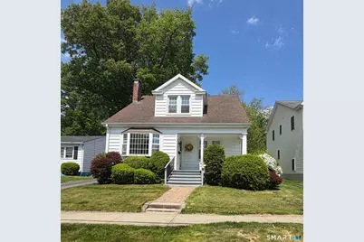 129 Seaview Avenue, West Haven, CT 06516 - Photo 1