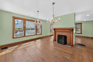 27 Willow St, Stonington, CT 06355 - Photo 16