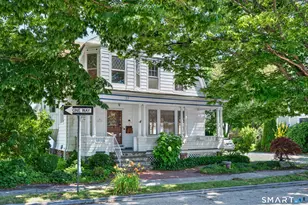 27 Willow St, Stonington, CT 06355 - Photo 2