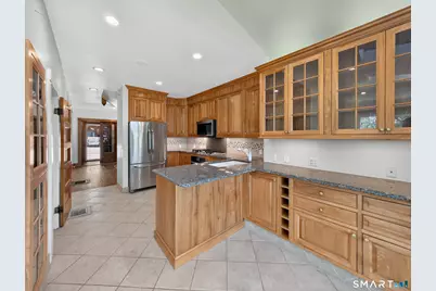 27 Willow Street, Stonington, CT 06355 - Photo 12