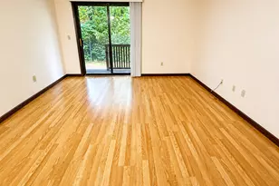 27 Harrison St, Meriden, CT 06450 - Photo 6