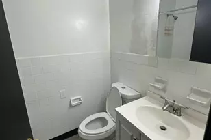 1660 E Main St, Waterbury, CT 06705 - Photo 10