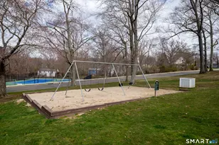 6 Peddlars Dr, Branford, CT 06405 - Photo 26