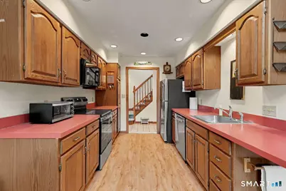 55 Jardin Circle #55, Shelton, CT 06484 - Photo 12