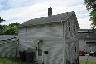 124 Spring St, Naugatuck, CT 06770 - Photo 4
