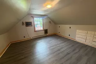 16 Harding Ave, Newington, CT 06111 - Photo 8