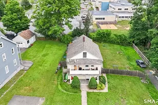 23 Golden Hill St, Naugatuck, CT 06770 - Photo 4