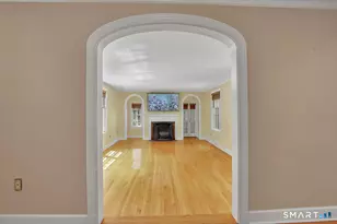 38 Knollwood Rd, North Haven, CT 06473 - Photo 6
