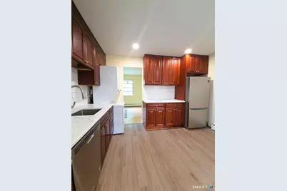 43 Fairview Drive #2, Danbury, CT 06810 - Photo 2
