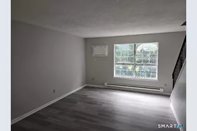 116 Angel Drive #D, Waterbury, CT 06708 - Photo 2