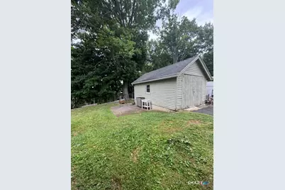 66 Windsor Avenue, Meriden, CT 06451 - Photo 24