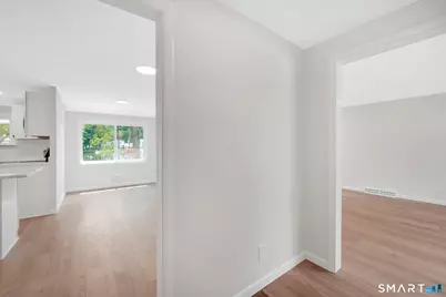 42 Wheeler Drive, Enfield, CT 06082 - Photo 8