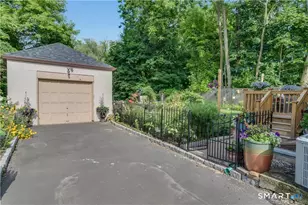 21 Elgin Ave, Bethel, CT 06801 - Photo 6