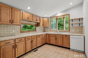 52 Stanley Rd, Monroe, CT 06468 - Photo 16