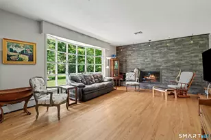 215 Hillfield Rd, Hamden, CT 06518 - Photo 14