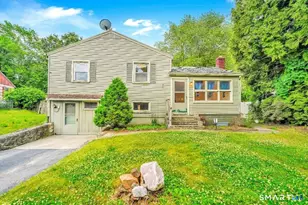 71 Devonwood Dr, Waterbury, CT 06708 - Photo 1