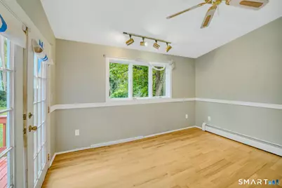 71 Devonwood Drive, Waterbury, CT 06708 - Photo 4