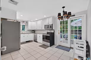 104 Bart Rd, Monroe, CT 06468 - Photo 10