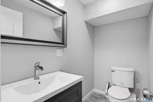 24 Annette Pl, Middletown, CT 06457 - Photo 22