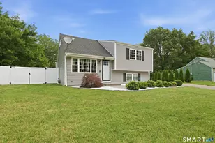 24 Annette Pl, Middletown, CT 06457 - Photo 2