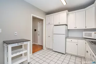 779 Prospect Ave, West Hartford, CT 06105 - Photo 6