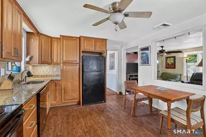 23 Magnolia Drive, Enfield, CT 06082 - Photo 6