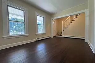 28 Quinlan Ave, Meriden, CT 06451 - Photo 8