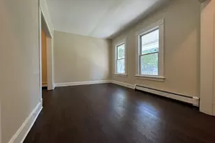 28 Quinlan Ave, Meriden, CT 06451 - Photo 10