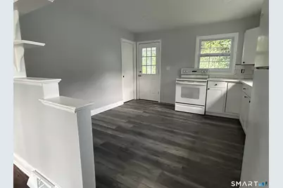 152 Cottage Road, Enfield, CT 06082 - Photo 8
